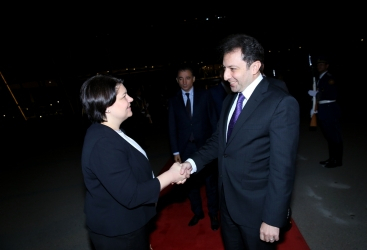   Primera ministra de Moldavia finaliza su visita a Azerbaiyán  