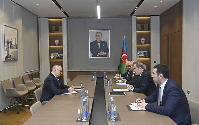 Ceyhun Bayramov Yunanıstan səfiri ilə görüşdü Ceyhun Bayramov Yunanıstan səfiri ilə görüşdü