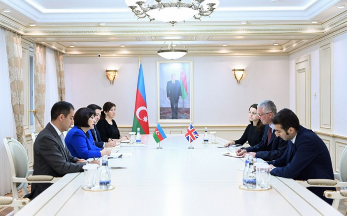 Britaniya səfiri: "Sülh müqaviləsinin imzalanması vacibdir"
Britaniya səfiri: "Sülh müqaviləsinin imzalanması vacibdir"