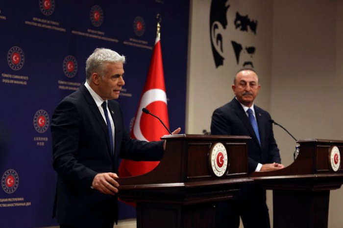       Yair Lapid:    “İsrail Türkiyənin yanındadır”  
   