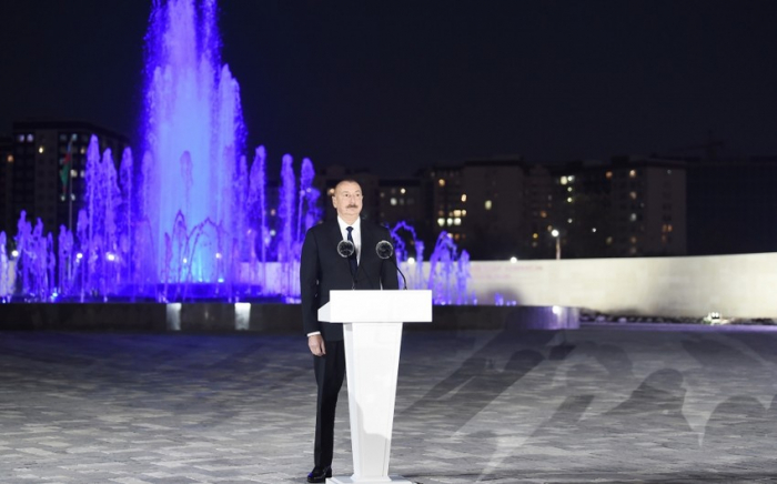 İlham Əliyev: "Qırğızıstan-Azərbaycan dostluq parkının açılışı rəmzi məna daşıyır" İlham Əliyev: "Qırğızıstan-Azərbaycan dostluq parkının açılışı rəmzi məna daşıyır"
