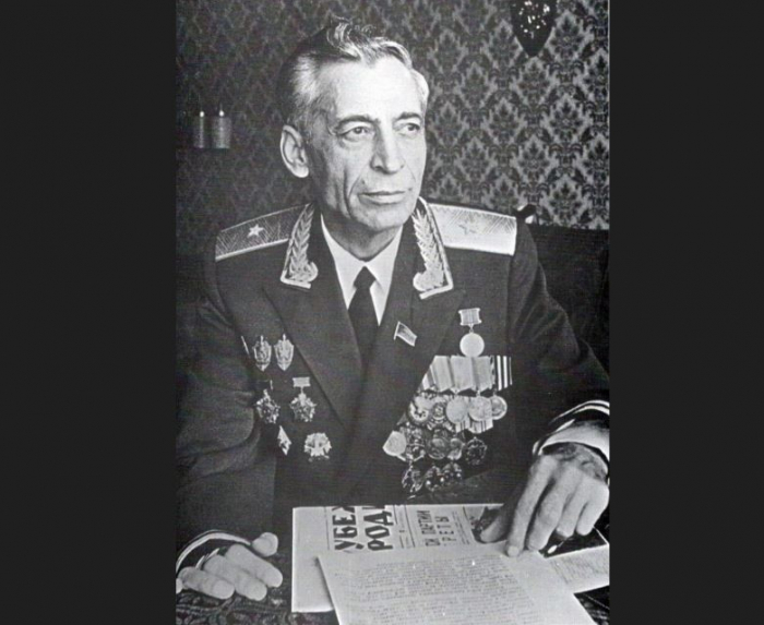    İlk azərbaycanlı sərhədçi general   