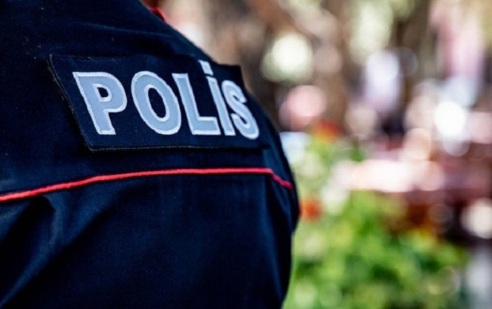  Polis özünü ehtiyatsızlıqdan öldürdü   