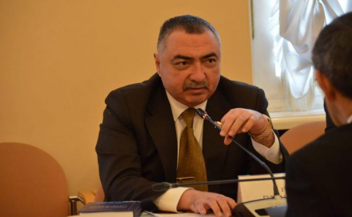 "Kredit almaq üçün o qədər sənəd tələb edirlər ki" - Deputat "Kredit almaq üçün o qədər sənəd tələb edirlər ki" - Deputat