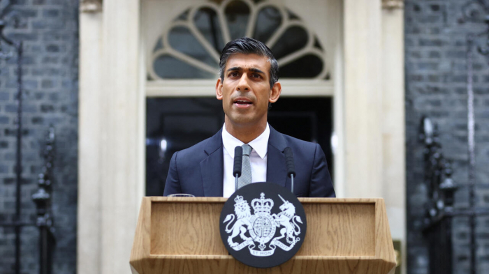 Royaume-Uni : nommé Premier ministre, Rishi Sunak veut réparer les "erreurs" commises sous Liz Truss