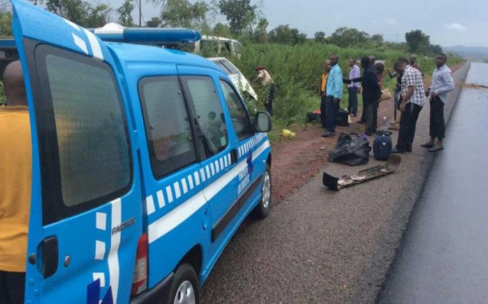Nigeriyada üç avtobus toqquşub:    37 ölü   