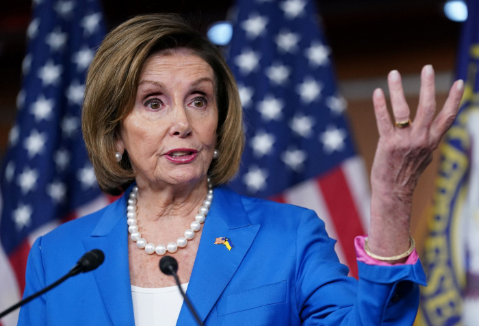    Pelosi  istefa verir   