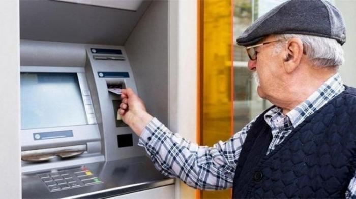 Bu il pensiyaların orta aylıq məbləği 12 faiz artıb Bu il pensiyaların orta aylıq məbləği 12 faiz artıb