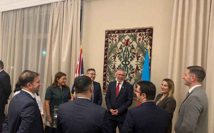   El embajador británico agradece a Azerbaiyán  