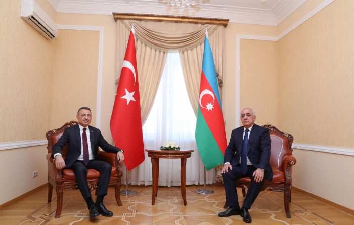   Aserbaidschanisch-türkische Zwischenstaatliche Kommission für wirtschaftliche Zusammenarbeit hält Sitzung ab  