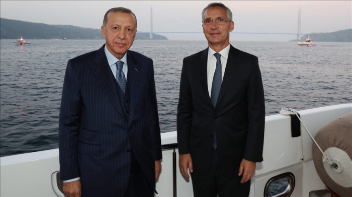 Turkish president receives NATO chief in Istanbul