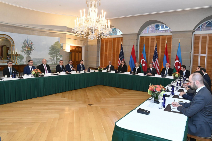  Azerbaijani and Armenian FMs agree to hold another meeting 