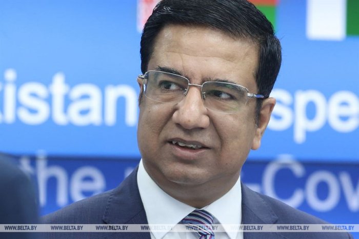  Khalid Taimur Akram talks on "Azerbaijan
