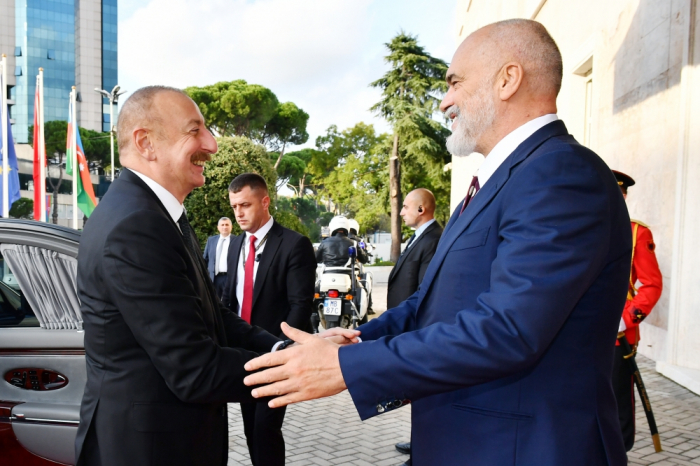    Prezident İlham Əliyevin şərəfinə Edi Rama tərəfindən nahar verilib  
   