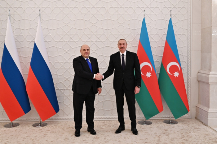   Ilham Aliyev tuvo una reunión cara a cara con Mikhail Mishustin  