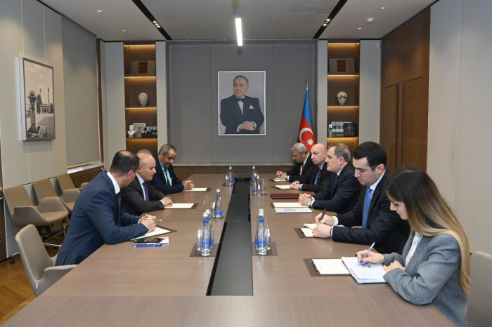 Ceyhun Bayramov Liviyanın yeni səfiri ilə görüşüb
Ceyhun Bayramov Liviyanın yeni səfiri ilə görüşüb