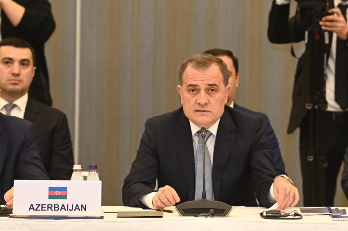   Azerbaijani FM participates at trilateral minister meeting in Aktau   