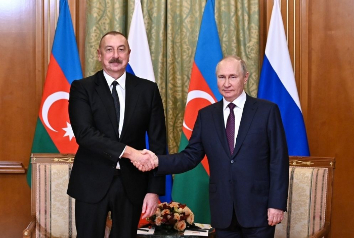   Putin hat mit Ilham Aliyev über dreiseitige Vereinbarungen gesprochen  