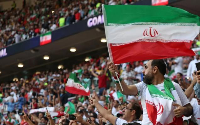 İran hakimiyyəti saxta azarkeşlərin ümidinə qalıb