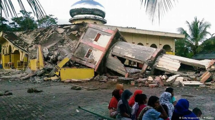   Strong quake hits Indonesia’s Java, killing at least 56  