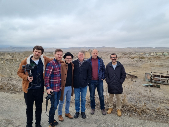 Foreign journalists visit Azerbaijan