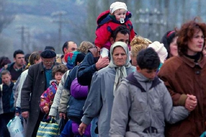    Dünyada qaçqınların sayı son 65 ildə ən yüksək həddə çatıb   