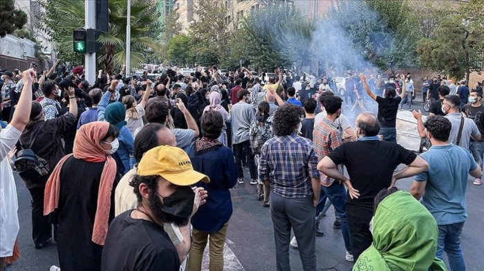       CNN:    İranda etirazlarda   saxlanılanlar cinsi təcavüzə məruz qalıb   