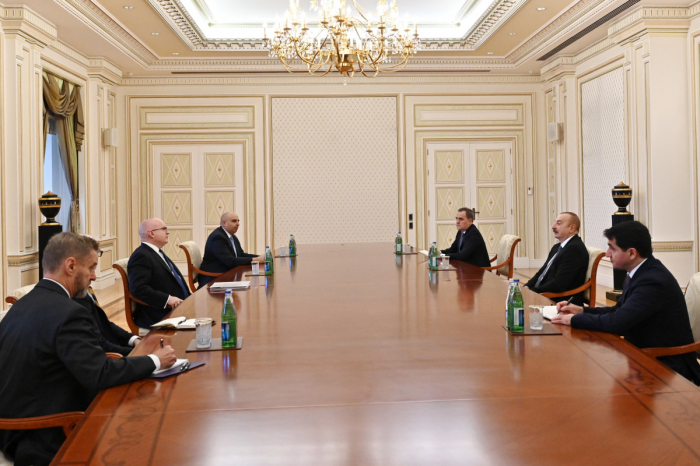  Le président Ilham Aliyev a reçu le conseiller principal américain pour les négociations sur le Caucase 