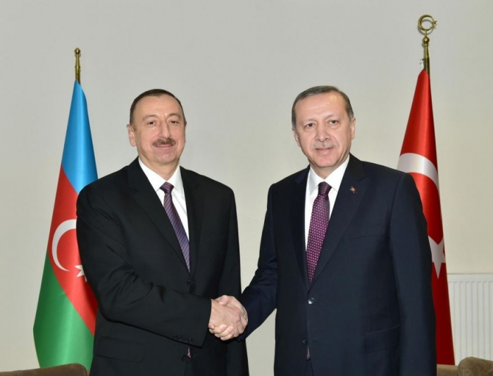   Azerbaijani, Turkish president hold phone talks  