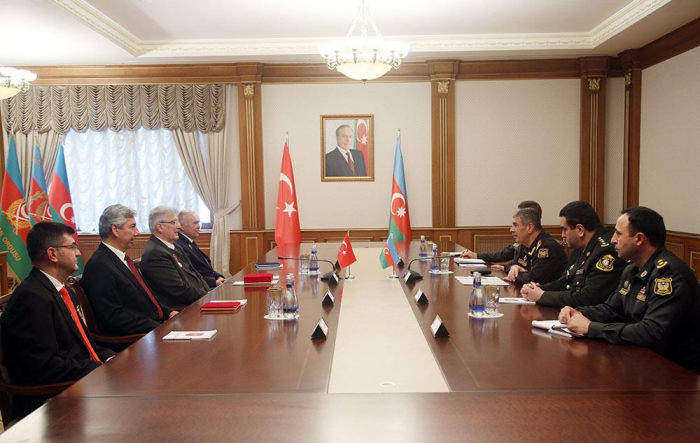 Azerbaijani defense minister meets with heads of Turkish military-oriented NGOs