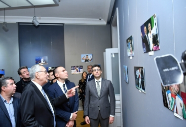 Se inauguró la exposición de los participantes en el concurso fotográfico "El movimiento olímpico en Azerbaiyán"