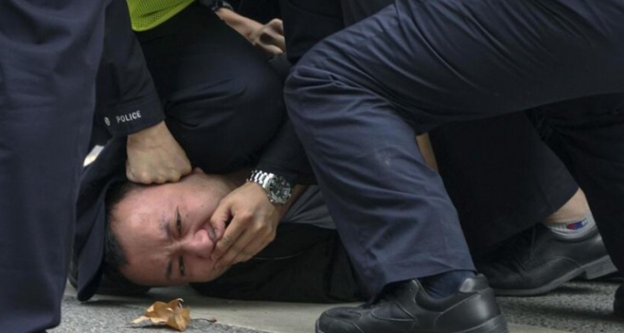       Çində son vəziyyət:    Polis etirazların qarşısını aldı    