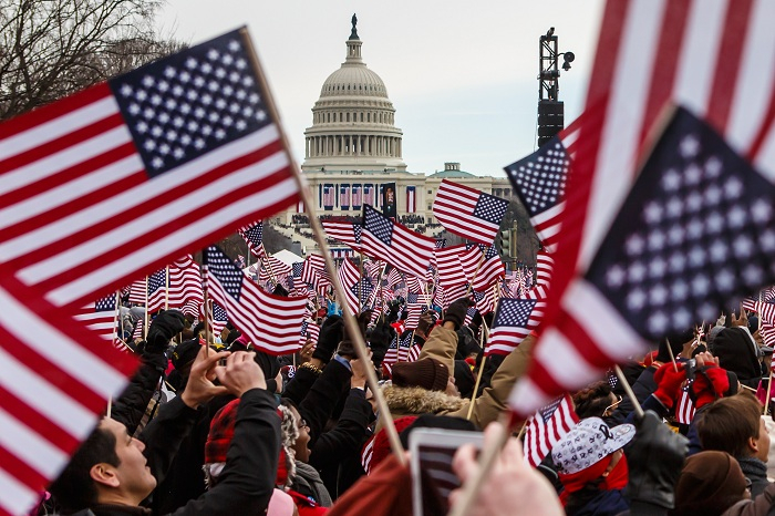     WSJ:    Amerikalılar demokratlardan daha çox respublikaçılara üstünlük verirlər  
 