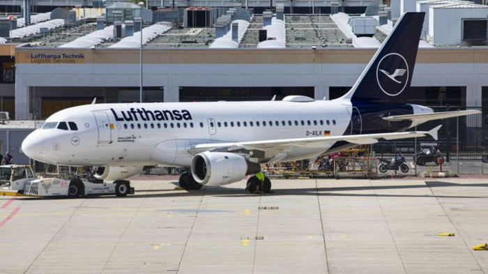 Transport aérien : Lufthansa compte recruter 20.000 salariés en Europe