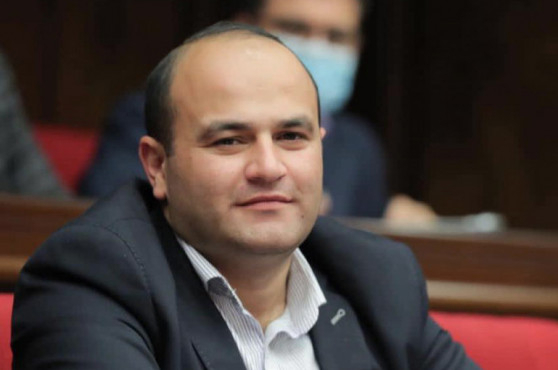    "Ermənistanda əhalinin yarısı yoxsul və acdır" -    Erməni nazir      