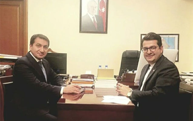Hikmət Hacıyev İran səfiri ilə görüşdü
Hikmət Hacıyev İran səfiri ilə görüşdü