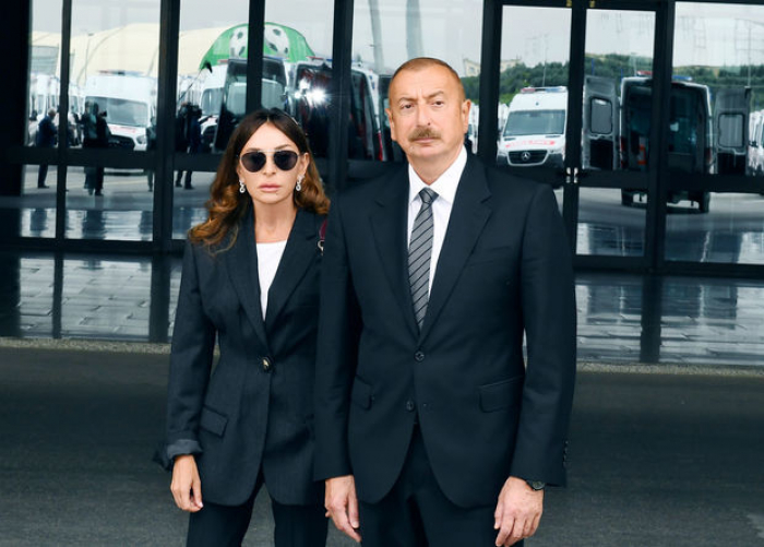 İlham Əliyev xanımı və qızı ilə Şəkiyə gedib İlham Əliyev xanımı və qızı ilə Şəkiyə gedib
