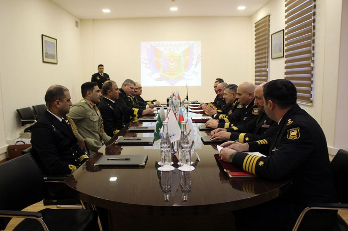 Azerbaijan, Pakistan exchange views over prospects for Naval Forces