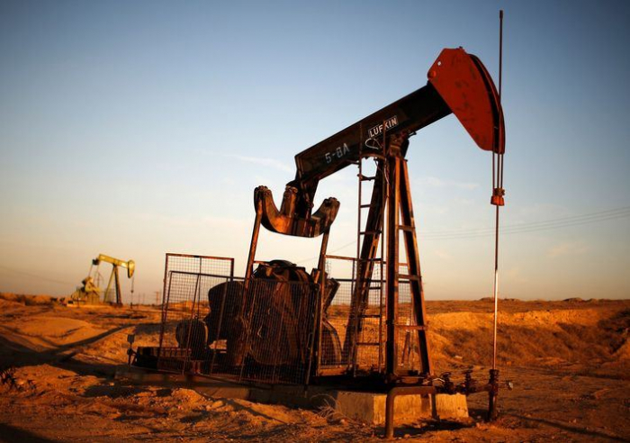 Azerbaijani oil price goes up 