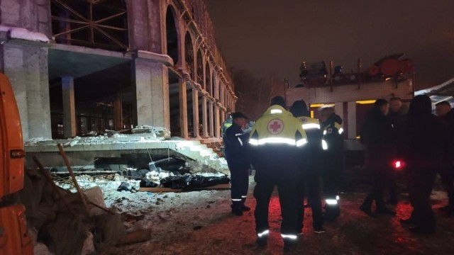    Rusiyada bina çökdü :   6 ölü, 10 yaralı - YENİLƏNİB    