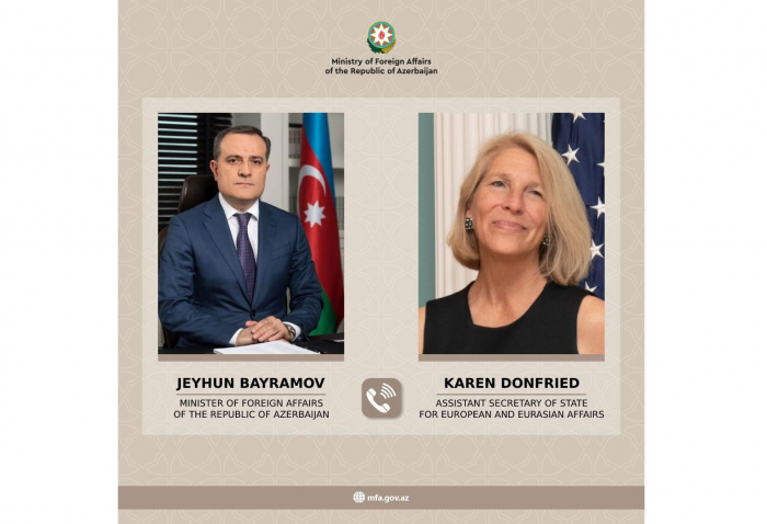  Le ministre azerbaïdjanais des AE informe Karen Donfried des récentes activités illégales sur le corridor de Latchine 