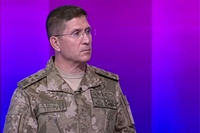 Türkiyəli general Azərbaycan müdafiə nazirinin müşaviri təyin edilib
Türkiyəli general Azərbaycan müdafiə nazirinin müşaviri təyin edilib