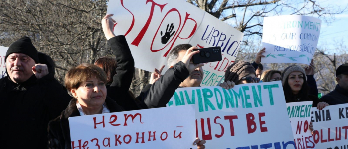  Representantes de ONG protestan en Shusha contra la explotación ilegal en Karabaj 