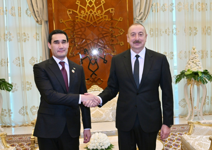     Aserbaidschans Präsident:   „Unser Handelsumsatz mit Turkmenistan hat sich in diesem Jahr verfünffacht“  