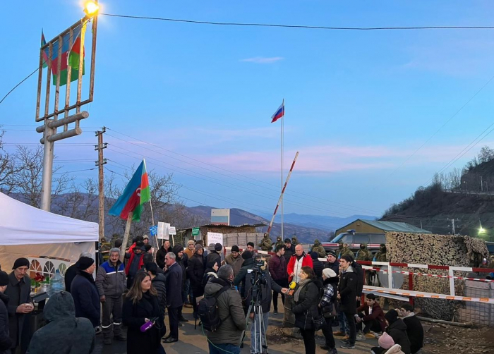   Proteste in der Nähe von Schuscha gehen am vierten Tag weiter  