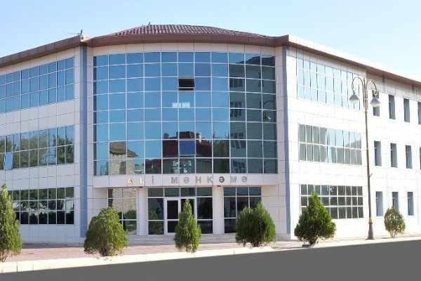 Naxçıvan Ali Məhkəməsinə iki yeni hakim təyin edilib
Naxçıvan Ali Məhkəməsinə iki yeni hakim təyin edilib