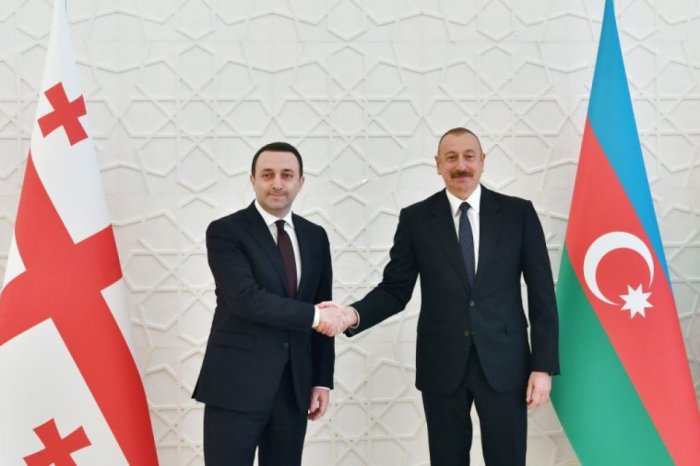    İrakli Qaribaşvili Prezidenti təbrik edib   