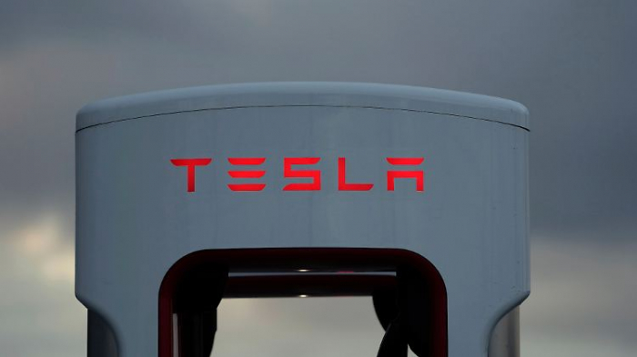   Tesla senkt Preise in den USA deutlich  