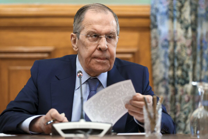   Se está preparando una reunión de seis partes en el formato "3+3"" -   Lavrov    