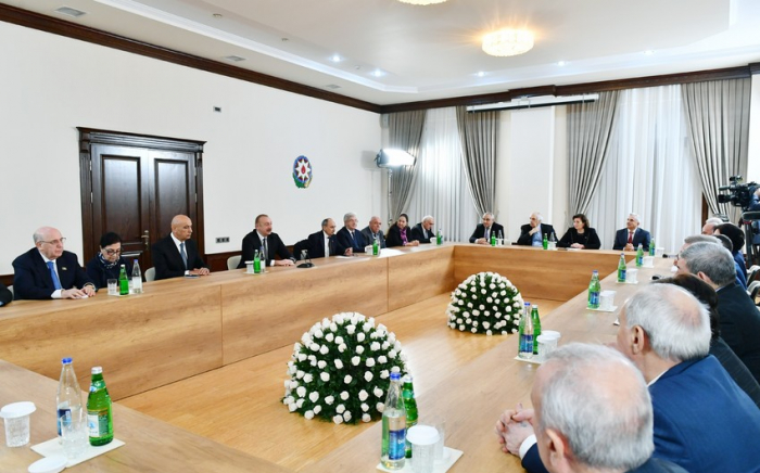 "Gün gələcək Qərbi azərbaycanlılar tarixi diyarımız Qərbi Azərbaycana qayıdacaqlar" - Prezident "Gün gələcək Qərbi azərbaycanlılar tarixi diyarımız Qərbi Azərbaycana qayıdacaqlar" - Prezident